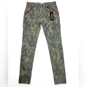 Etienne Marcel Green Camo Skinny Jeans Red Zip Detail Size 27 NWT Stretch Denim